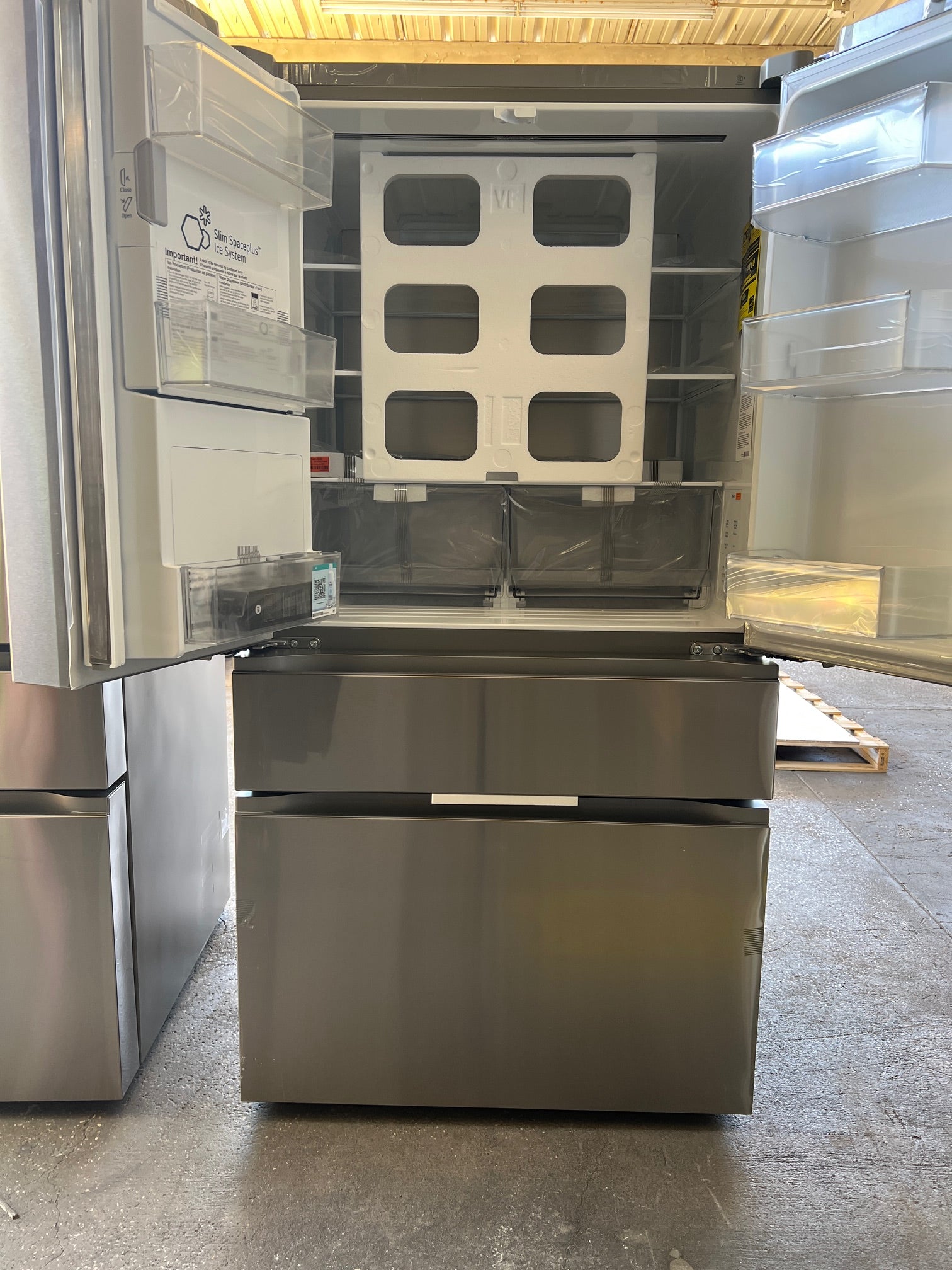LG 29 cu. ft. SMART Standard Depth MAX French Door Refrigerator Stainless Steel